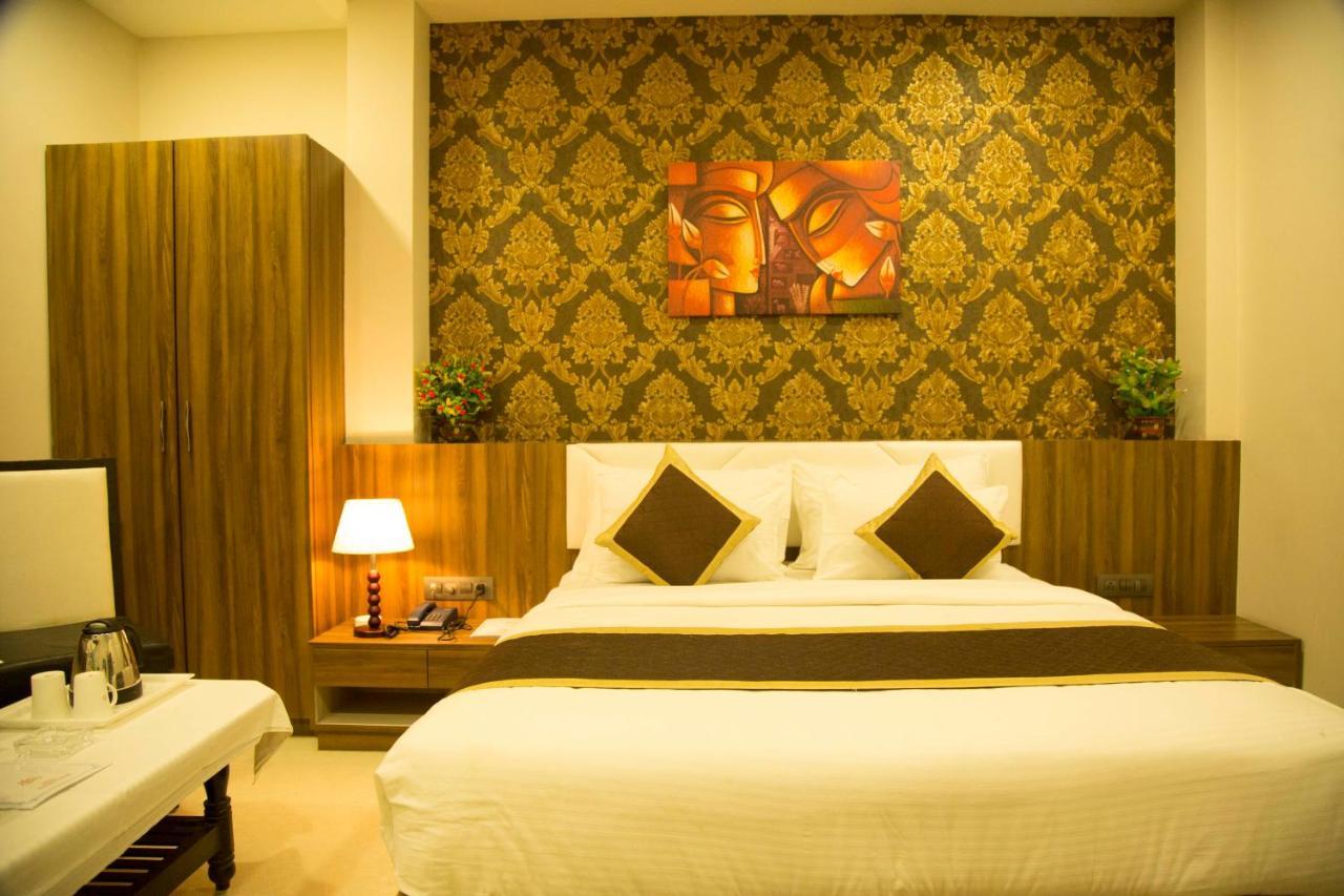 Hotel The Mewar Dabok Exterior photo
